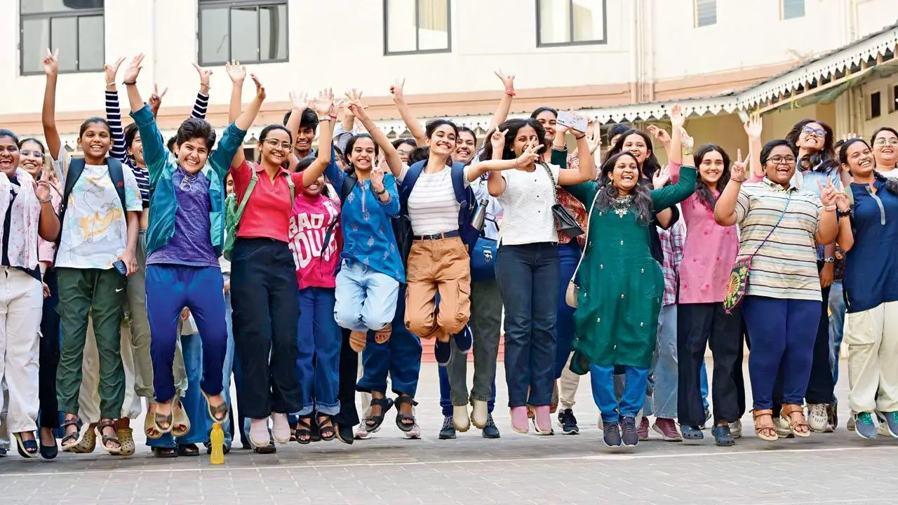 JEE Chemistry Coaching Delhi